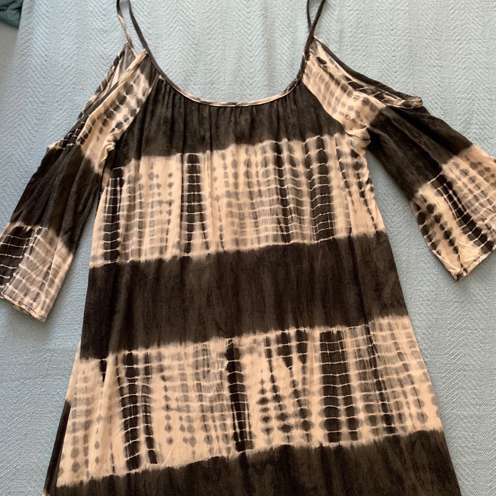 Cold Shoulder Dress or Coverup